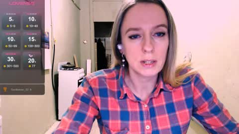 Snapshot of nicekat chatting on 10, 4, 2026 Kathrine online show from 10, 4, 2026