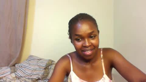 Snapshot of nicemillow chatting on 13, 12, 2024 nicemillow online show from 13, 12, 2024