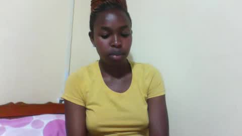 Snapshot of nicemillow chatting on 4, 3, 2025 nicemillow online show from 4, 3, 2025