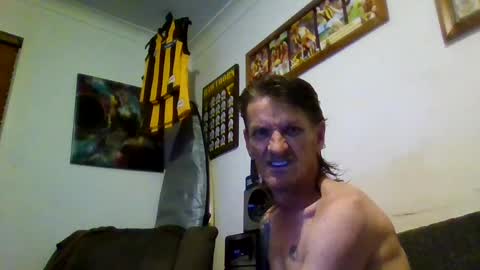 Snapshot of niceozziecockxxx chatting on 15, 2, 2025 Sexiishaine online show from 15, 2, 2025