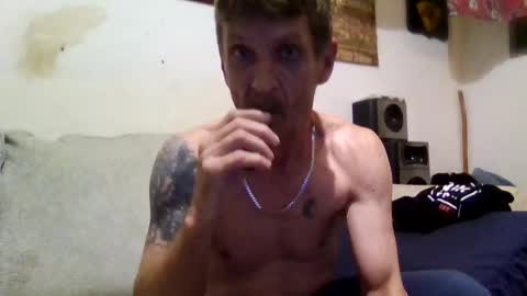 Snapshot of niceozziecockxxx chatting on 10, 10, 2025 Sexiishaine online show from 10, 10, 2025
