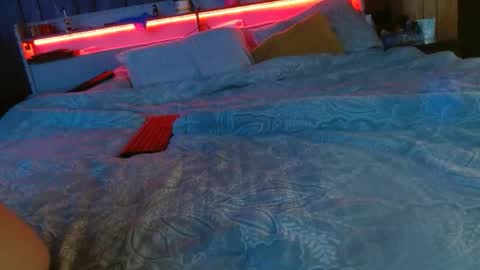 nichythixxx online show from 16, 4, 2026