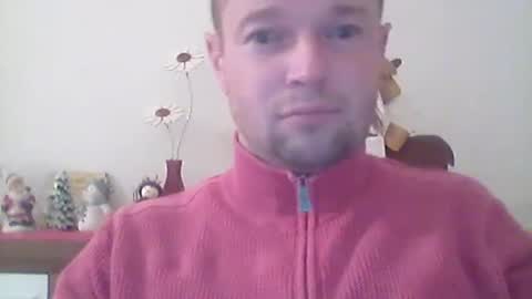 Snapshot of nick1990b chatting on 22, 12, 2024 nick1990b online show from 22, 12, 2024