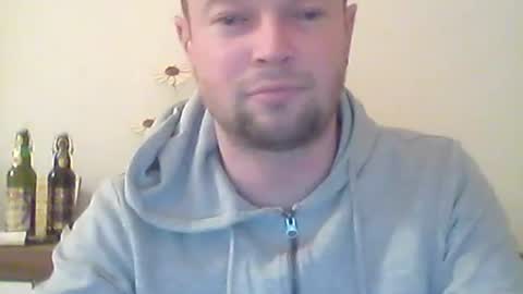 Snapshot of nick1990b chatting on 27, 2, 2025 nick1990b online show from 27, 2, 2025