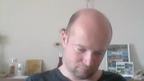 Snapshot of nick1990b chatting on 1, 4, 2026 nick1990b online show from 1, 4, 2026