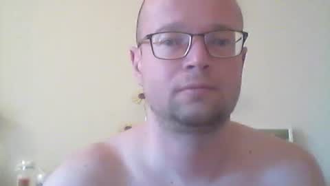 nick1990b online show from 25, 4, 2026