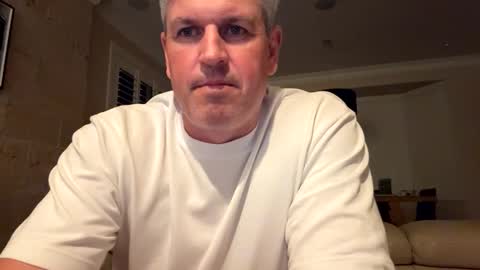 nick578320 online show from 17, 4, 2026