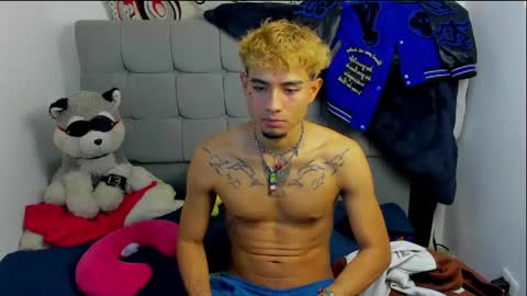 nick_acosta online show from 8, 5, 2026