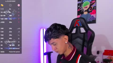 Snapshot of nick_greey chatting on 8, 12, 2024 Frank online show from 8, 12, 2024