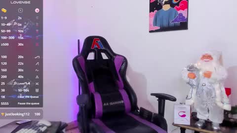 Snapshot of nick_greey chatting on 21, 12, 2024 Frank online show from 21, 12, 2024