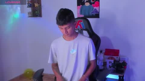 Snapshot of nick_greey chatting on 13, 2, 2025 Frank online show from 13, 2, 2025