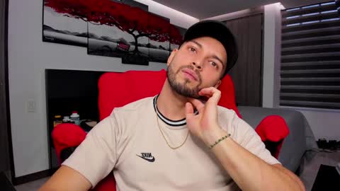 Nick Klaus online show from 8, 1, 2025