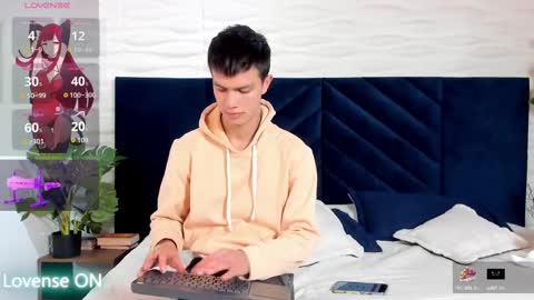 Snapshot of nick_torn chatting on 26, 9, 2025 Nick online show from 26, 9, 2025