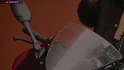 Snapshot of nick_torn chatting on 2, 12, 2025 Nick online show from 2, 12, 2025