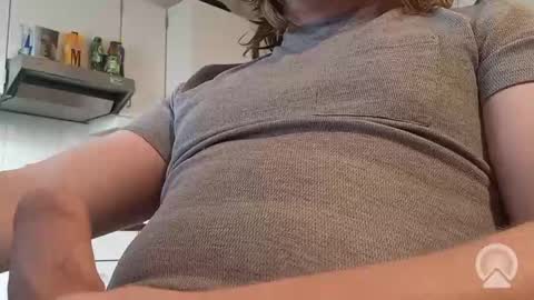 Snapshot of nick_x_b chatting on 18, 12, 2025 nick_x_b online show from 18, 12, 2025