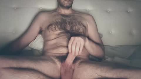 Nik online show from 5, 2, 2026