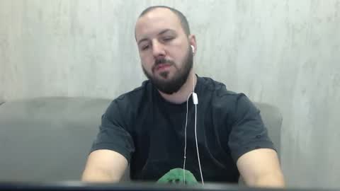 Julian online show from 3, 12, 2025