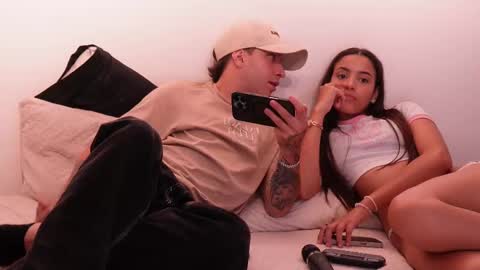 Snapshot of nicky_and_blake chatting on 25, 2, 2025 nicky and blake online show from 25, 2, 2025