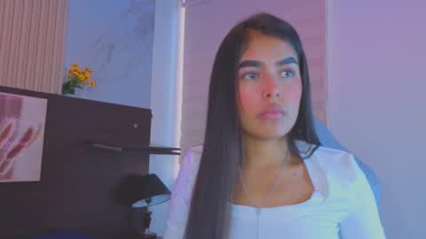 nicky_as online show from 6, 10, 2025