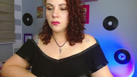 Snapshot of nicky_lucy_m chatting on 14, 1, 2025 lucy online show from 14, 1, 2025