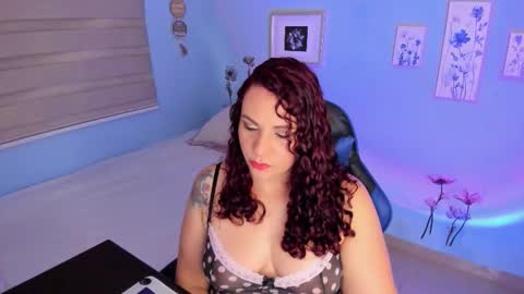 Snapshot of nicky_lucy_m chatting on 29, 9, 2025 lucy online show from 29, 9, 2025