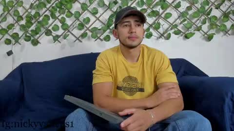 nicky online show from 8, 3, 2025