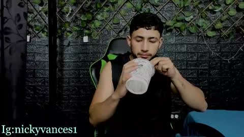 nicky online show from 27, 10, 2025