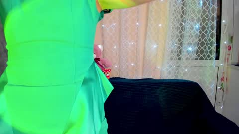 Snapshot of nicky_weekends chatting on 31, 12, 2024 Nicky Weekends online show from 31, 12, 2024