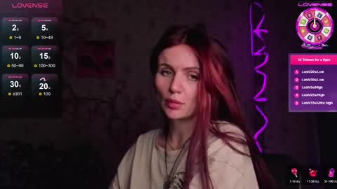 Snapshot of nicky_weekends chatting on 30, 11, 2025 Nicky Weekends online show from 30, 11, 2025