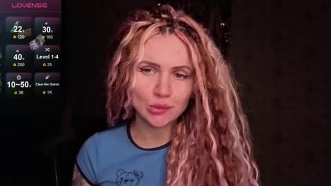 Nicky Weekends online show from 5, 3, 2026