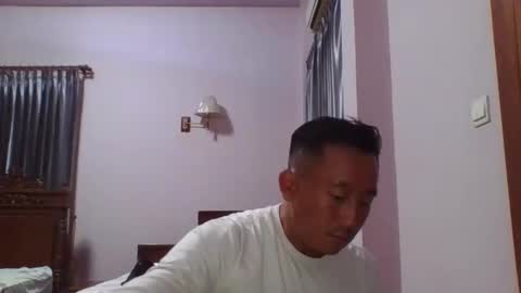 nickyang75 online show from 11, 10, 2025