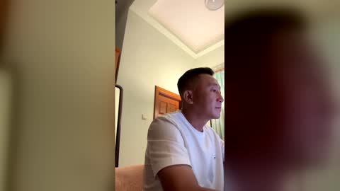 Snapshot of nickyang75 chatting on 14, 5, 2026 nickyang75 online show from 14, 5, 2026
