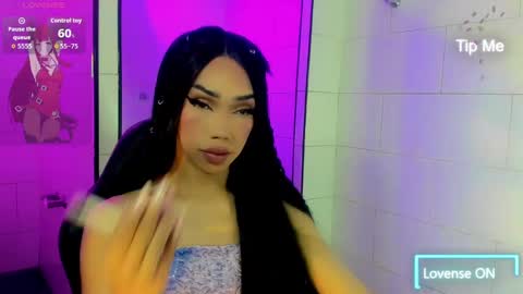 Snapshot of nickynoa chatting on 11, 9, 2025 Nicky online show from 11, 9, 2025