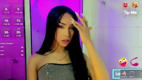 Snapshot of nickynoa chatting on 14, 9, 2025 Nicky online show from 14, 9, 2025