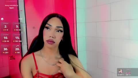 Snapshot of nickynoa chatting on 17, 9, 2025 Nicky online show from 17, 9, 2025