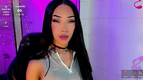 Snapshot of nickynoa chatting on 27, 11, 2025 Nicky online show from 27, 11, 2025