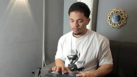 Snapshot of nico_blaze7 chatting on 22, 11, 2025 nico_blaze7 online show from 22, 11, 2025