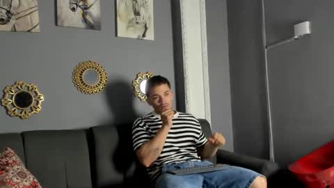 Snapshot of nico_blaze7 chatting on 25, 11, 2025 nico_blaze7 online show from 25, 11, 2025