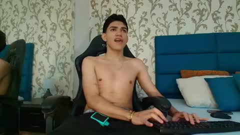 Snapshot of nico_monroet chatting on 18, 4, 2026 nico_monroet online show from 18, 4, 2026