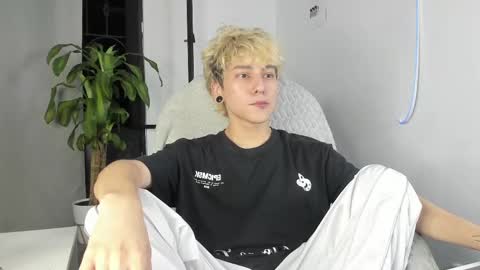 Snapshot of nico_nico_xd chatting on 13, 9, 2025 Nico online show from 13, 9, 2025