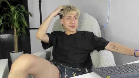 Snapshot of nico_nico_xd chatting on 22, 9, 2025 Nico online show from 22, 9, 2025