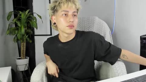 Snapshot of nico_nico_xd chatting on 23, 9, 2025 Nico online show from 23, 9, 2025