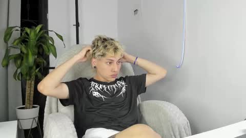 Snapshot of nico_nico_xd chatting on 24, 9, 2025 Nico online show from 24, 9, 2025