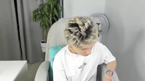 Snapshot of nico_nico_xd chatting on 22, 10, 2025 Nico online show from 22, 10, 2025