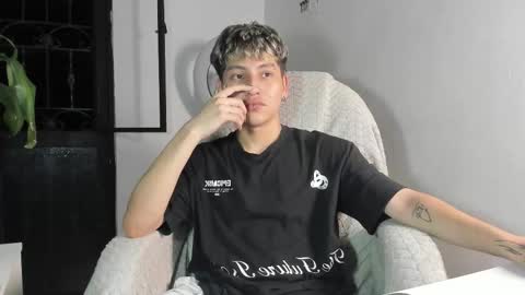 Snapshot of nico_nico_xd chatting on 14, 12, 2025 Nico online show from 14, 12, 2025