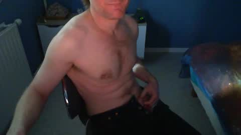 Snapshot of nicodu73 chatting on 4, 10, 2025 nicodu73 online show from 4, 10, 2025