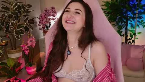 Snapshot of nicol_angel888 chatting on 28, 10, 2025 Nicole Online at about after 1000 6 UK time or 900 - 500 UK time it approximate time interval online show from 28, 10, 2025