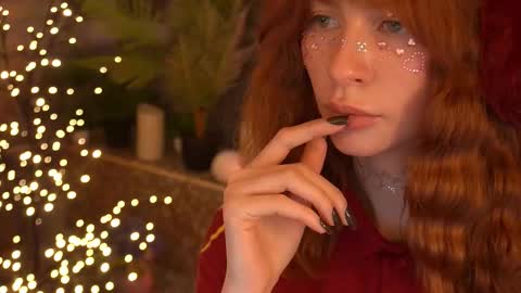 Snapshot of nicol_moonn chatting on 8, 1, 2026 Nicol Moonn online show from 8, 1, 2026