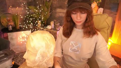 Snapshot of nicol_moonn chatting on 12, 1, 2026 Nicol Moonn online show from 12, 1, 2026