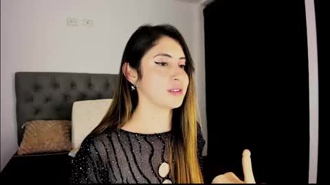 Snapshot of nicol_swift_ chatting on 3, 2, 2025 Nicol online show from 3, 2, 2025